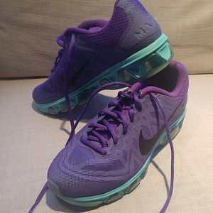 Women's Nike Max Air purple athletic shoes